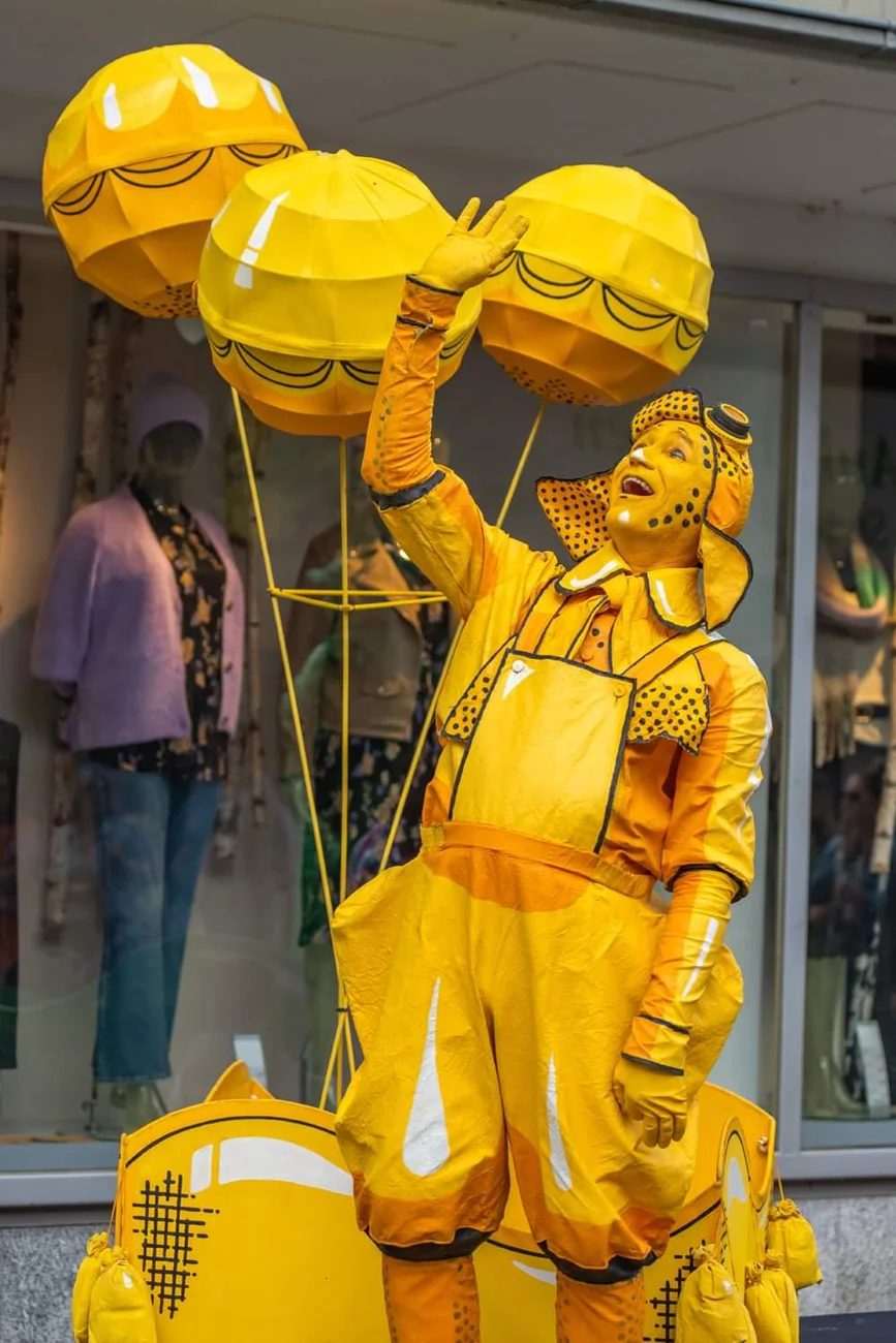 Le voyageur jaune
