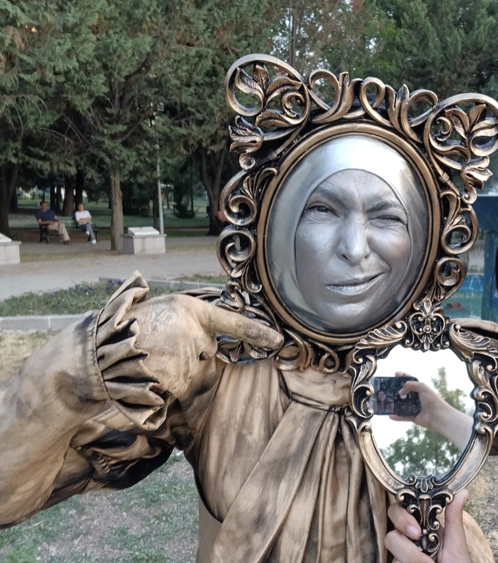 Miroir dis moi…
