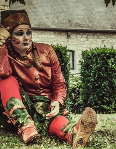 7-statues-en-marche-presse