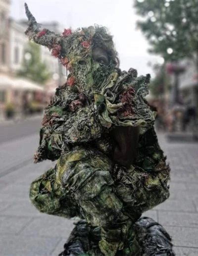 TROLL II